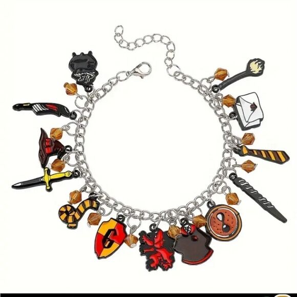 Harry Potter Charm Bracelet - Picture 4 of 4